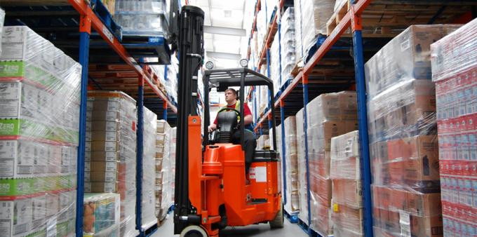 Compact Very Narrow Aisle Pallet Racking System For Warehouse Storage Solution